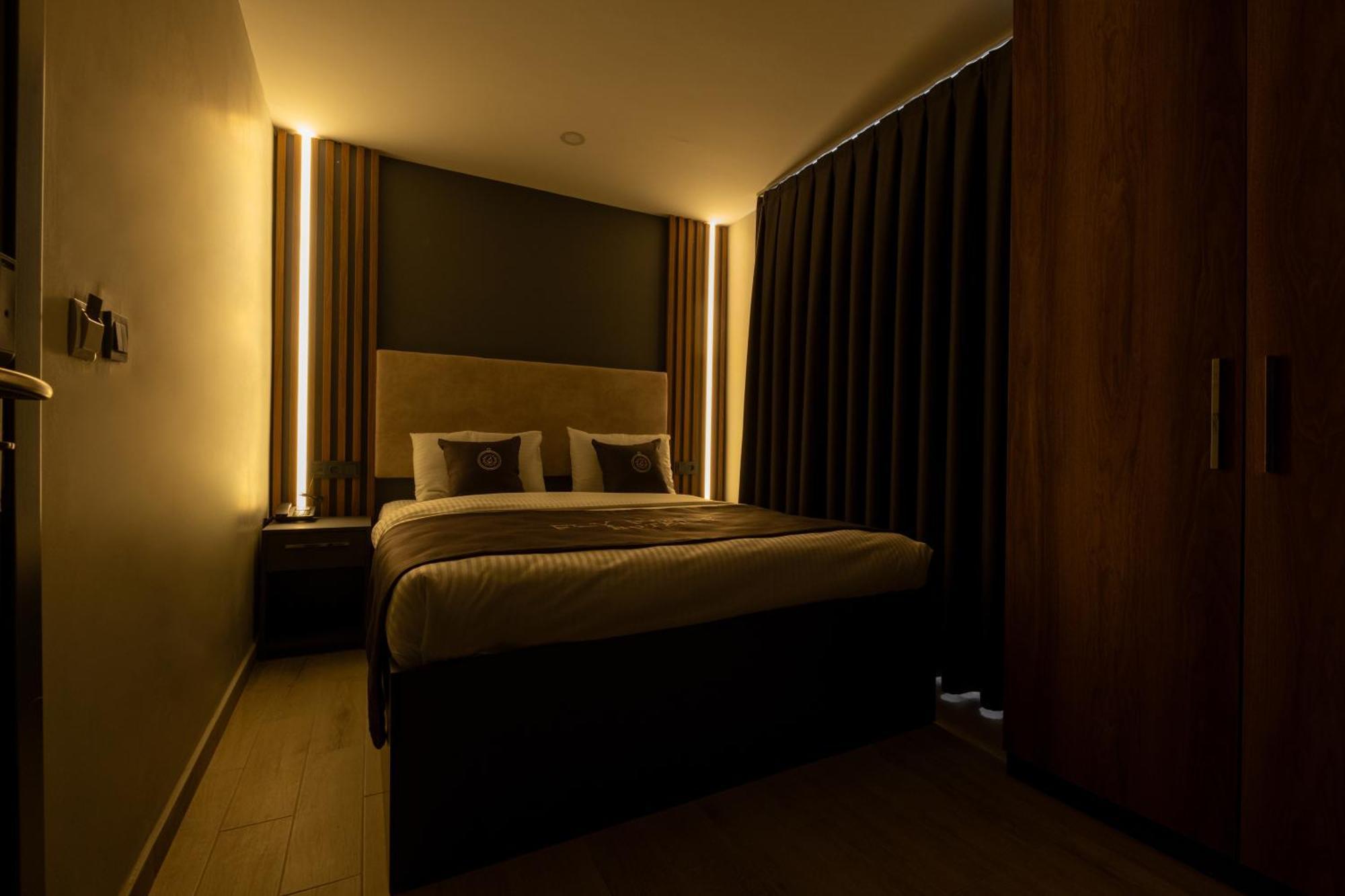 Fly Point Airport Hotel Arnavutkoy Kültér fotó